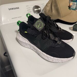 Nike shoes- in good condition not worn many times